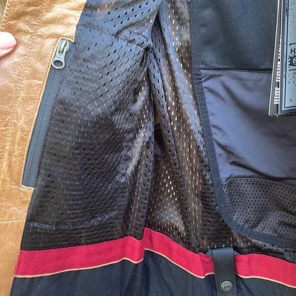 Harley Davidson Women's Leather Moto Jacket NWT XS Tan Black - Picture 7 of 8